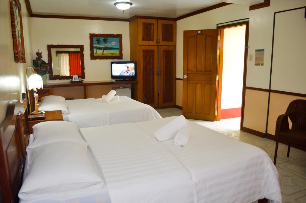 Tonglen Beach Resort Balabag  Exterior foto